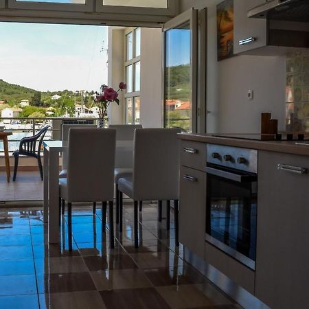 Galeb Apartment Veli Iz Luaran gambar